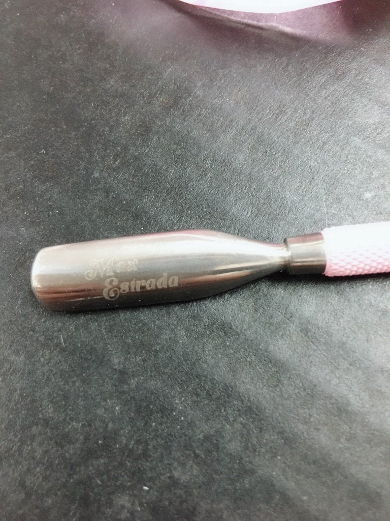pink cuticle pusher !
