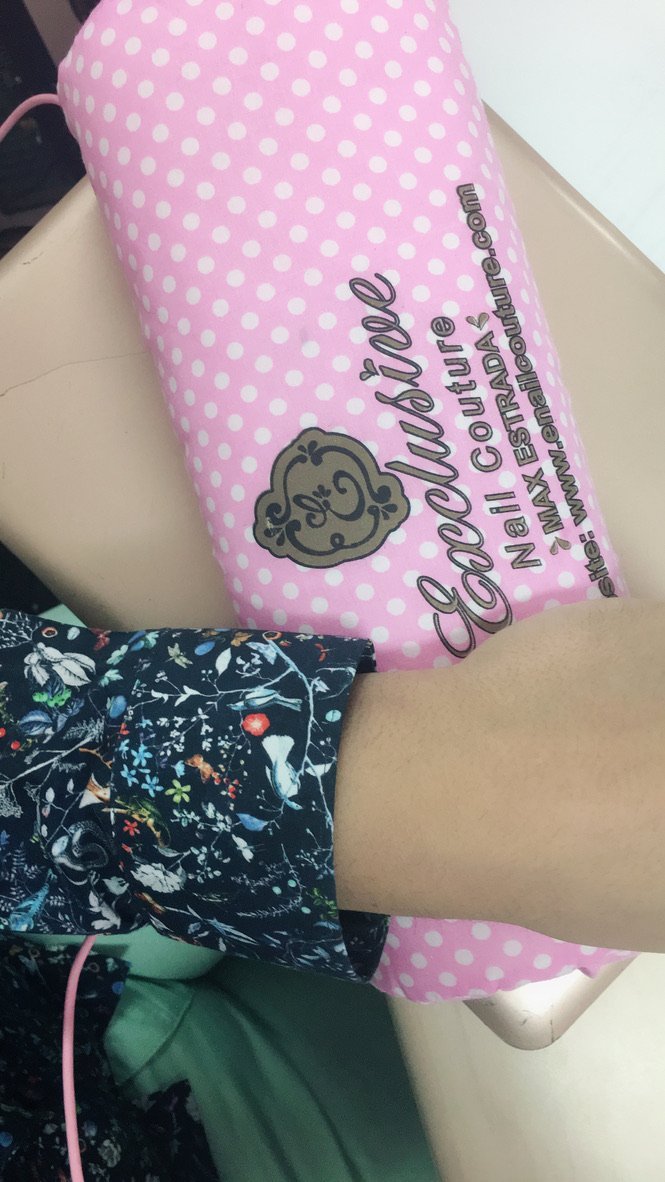 Logo Arms rest!~ cute and fun